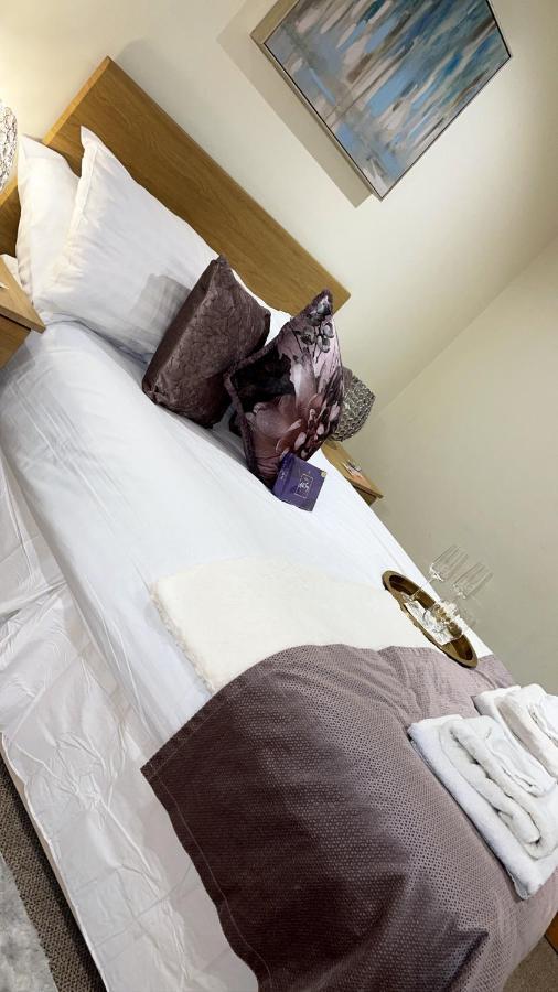 The Armada Inn Armoy Esterno foto